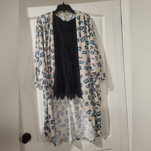 Size XXL animal print cardigan and black sleeveless top